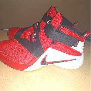 Lebron James Nike Soldier Hightops